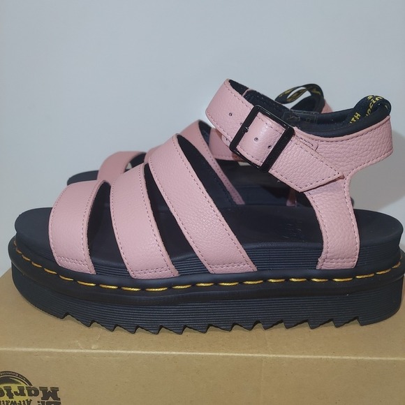 Dr. Martens Shoes - Dr. Martens Blaire Women's Size 9 Classic Leather Platform Sandals B MISSING LID